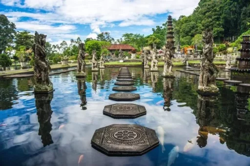 Pemandangan indah di Tirta Gangga