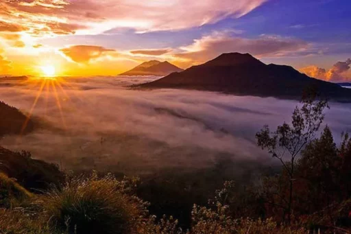 Gambar terkait Gunung Batur