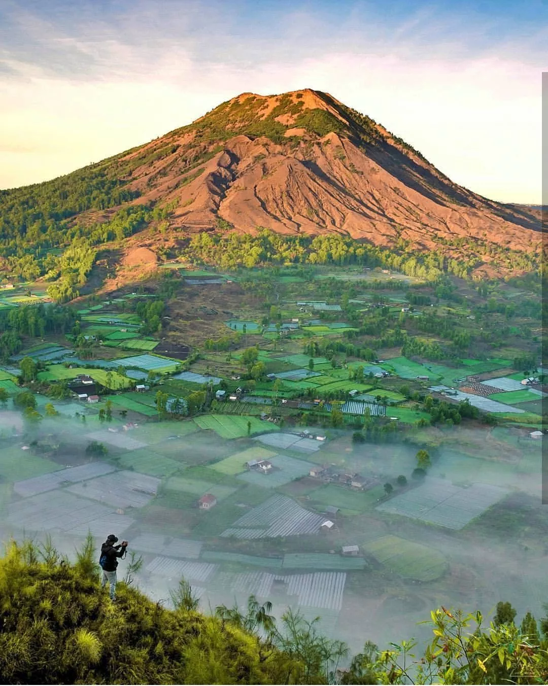 Pemandangan pendukung 1-1